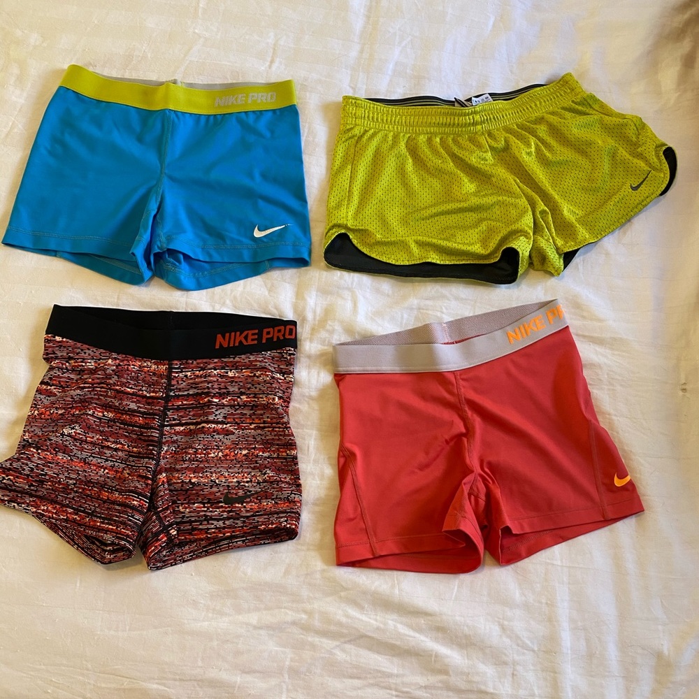 Nike Pros/Workout Shorts. Read For Sizes